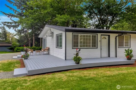 20002 208th Avenue SE Renton WA 98058