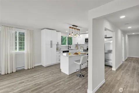 20002 208th Avenue SE Renton WA 98058