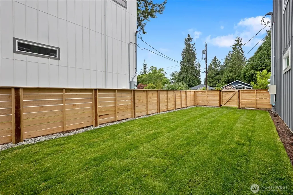 10330 Ashworth Avenue N Seattle WA 98133