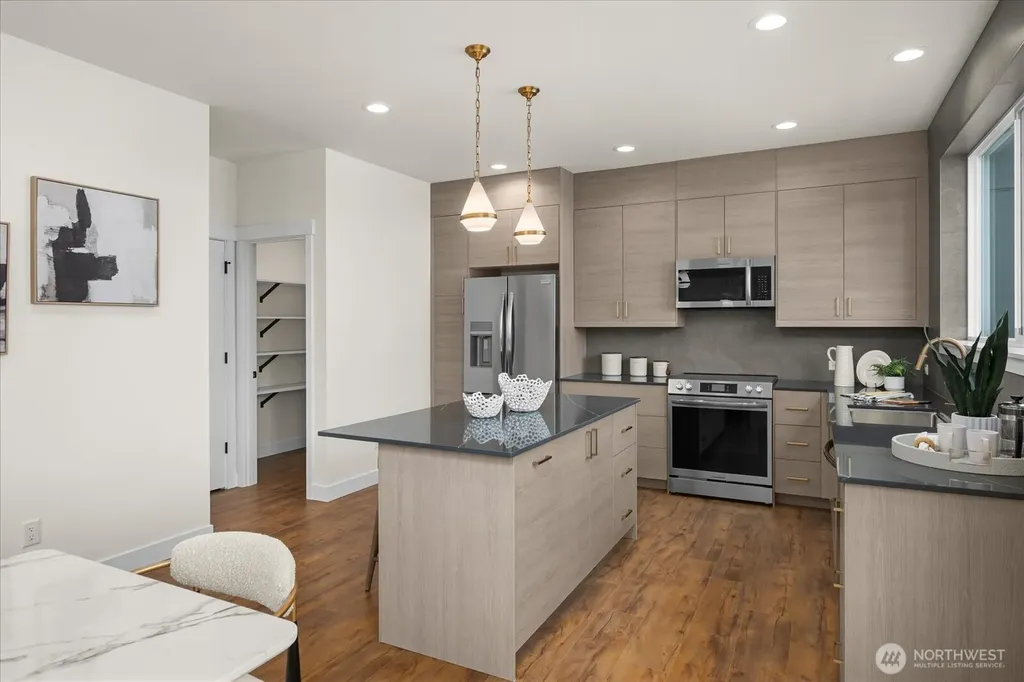 10330 Ashworth Avenue N Seattle WA 98133