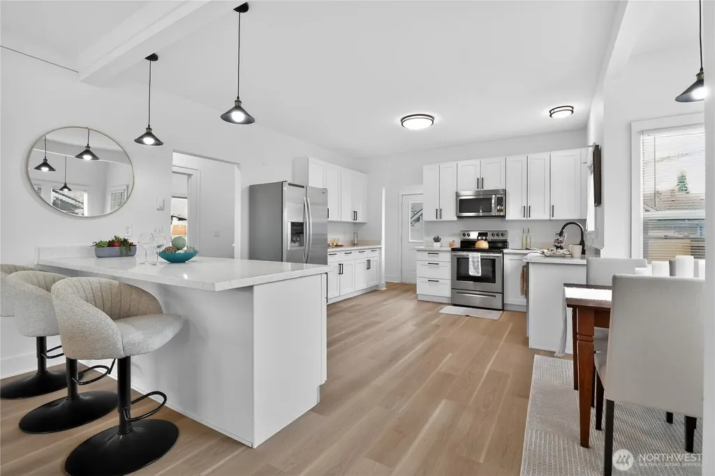 1918 Baker Avenue Everett WA 98201