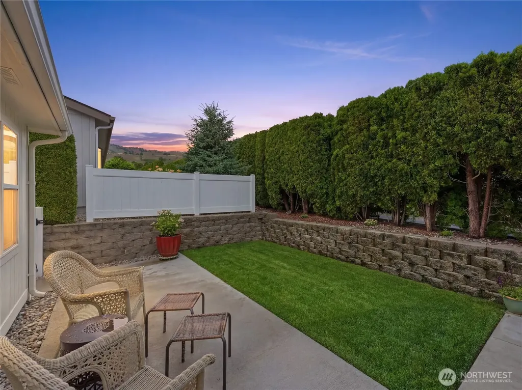 1824 Heritage Drive Wenatchee WA 98801