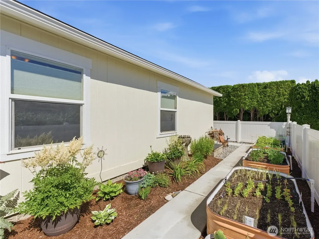 1824 Heritage Drive Wenatchee WA 98801