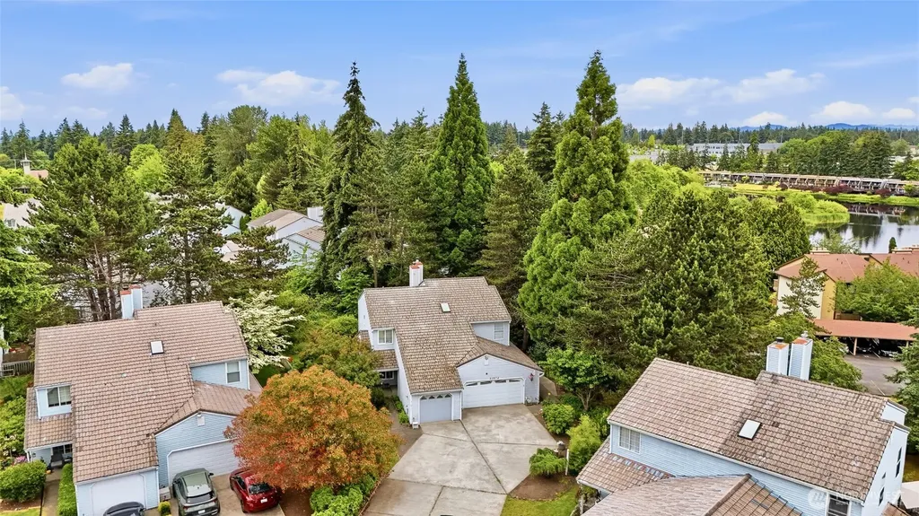 31074 9th Avenue S Federal Way WA 98003