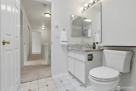 31074 9th Avenue S Federal Way WA 98003