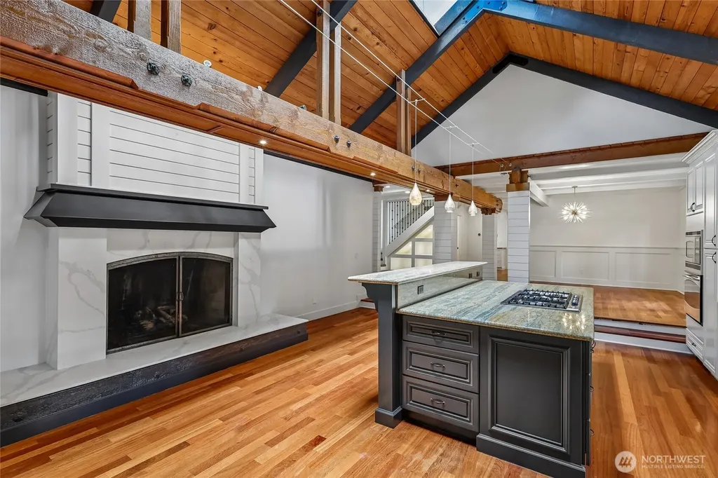 3720 131st Avenue NE Bellevue WA 98005