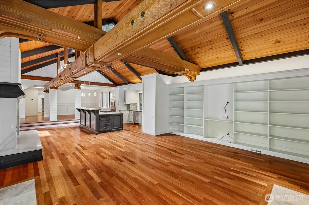 3720 131st Avenue NE Bellevue WA 98005