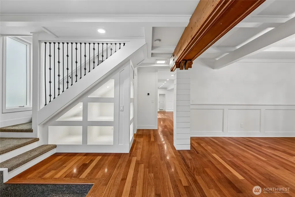 3720 131st Avenue NE Bellevue WA 98005