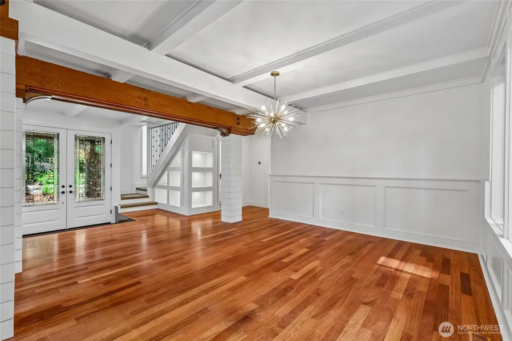3720 131st Avenue NE Bellevue WA 98005