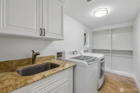 3720 131st Avenue NE Bellevue WA 98005