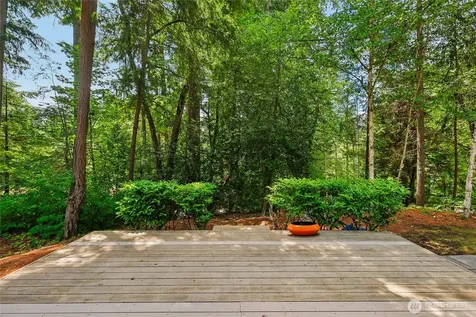 3720 131st Avenue NE Bellevue WA 98005