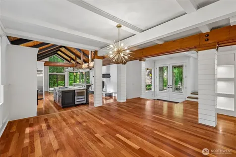 3720 131st Avenue NE Bellevue WA 98005
