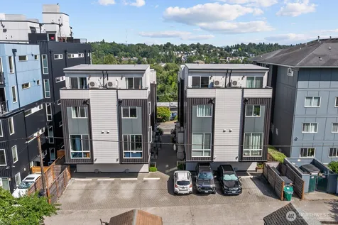 3104 SW Avalon Way Seattle WA 98126