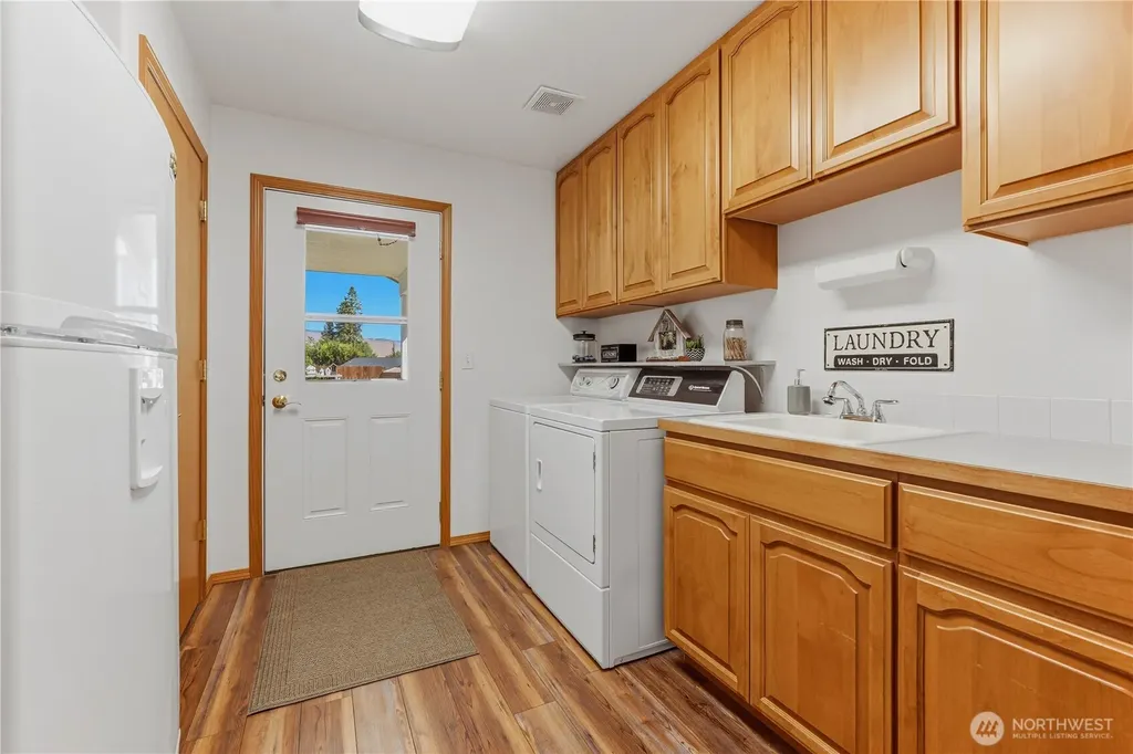 1818 Number 2 Canyon Road Wenatchee WA 98801