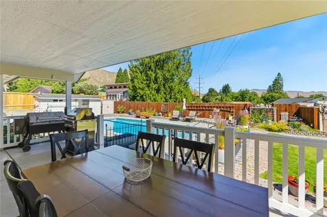 1818 Number 2 Canyon Road Wenatchee WA 98801