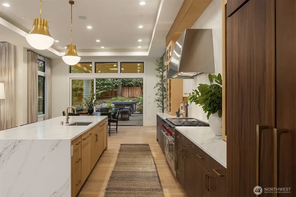 2131 104th Place SE Bellevue WA 98004