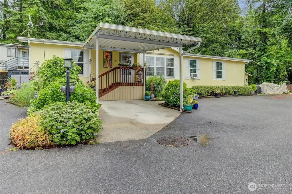 22623 31st Avenue SE Bothell WA 98021