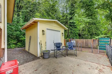 22623 31st Avenue SE Bothell WA 98021