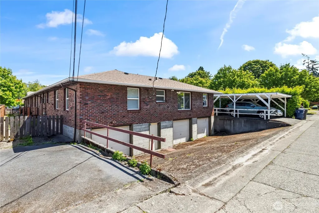 702 N L Street Tacoma WA 98403