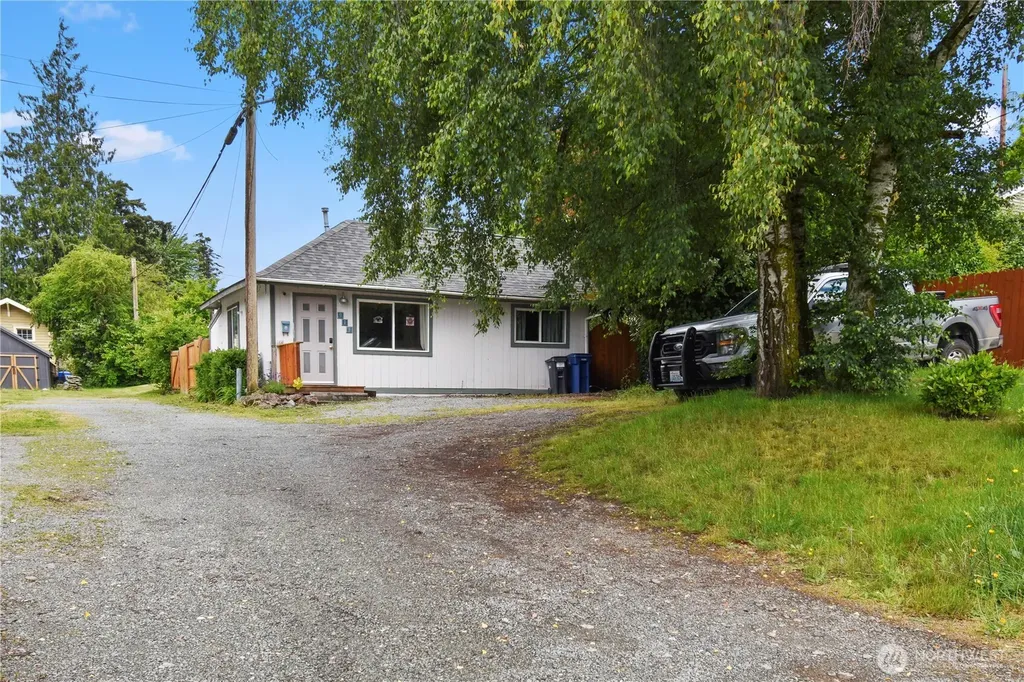 913 Broad Street Mount Vernon WA 98274