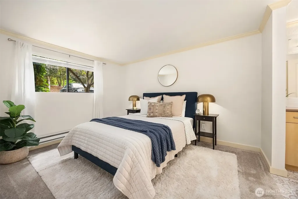 11801 100th Avenue NE Kirkland WA 98034