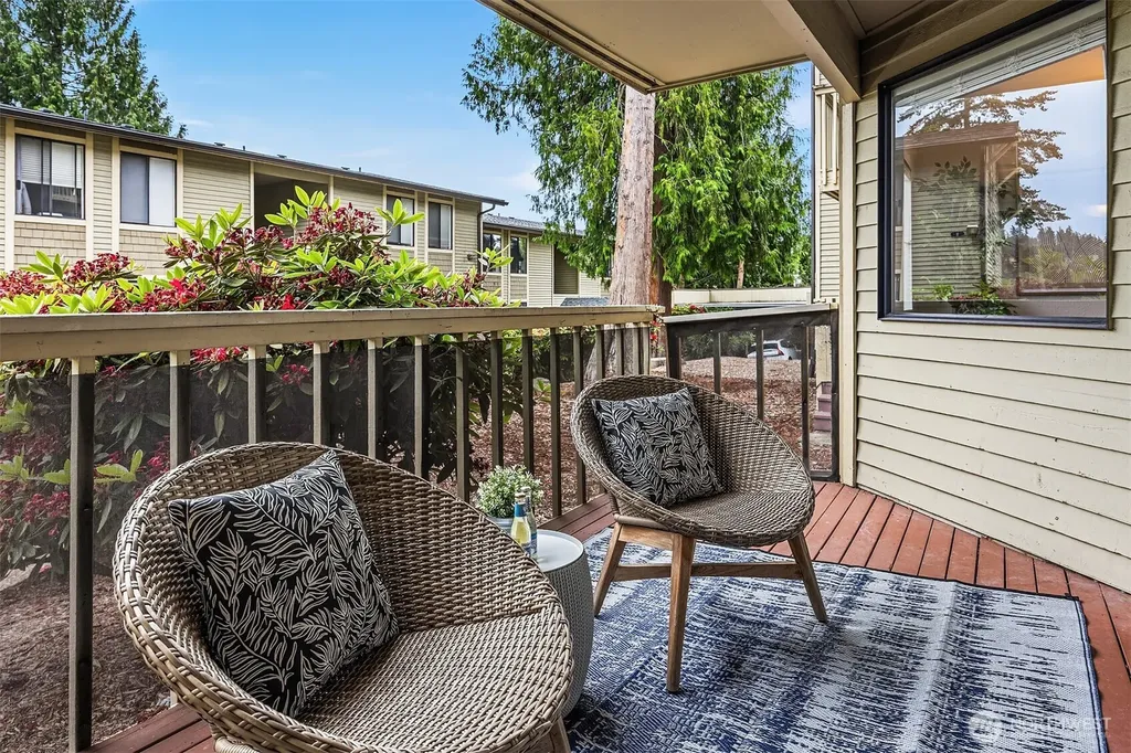 11801 100th Avenue NE Kirkland WA 98034