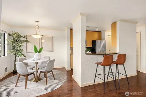 11801 100th Avenue NE Kirkland WA 98034