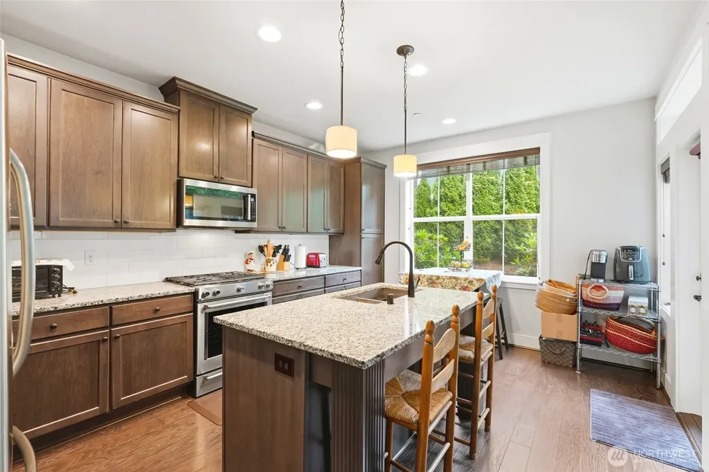 11522 157th Court NE Redmond WA 98052