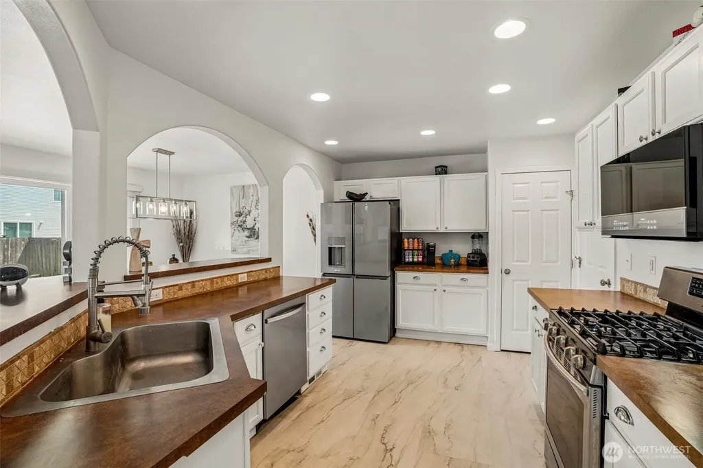 17717 16th Avenue E Spanaway WA 98387