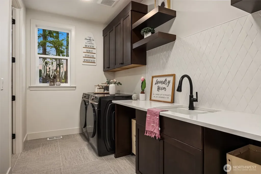 2206 210th Place SE Sammamish WA 98075