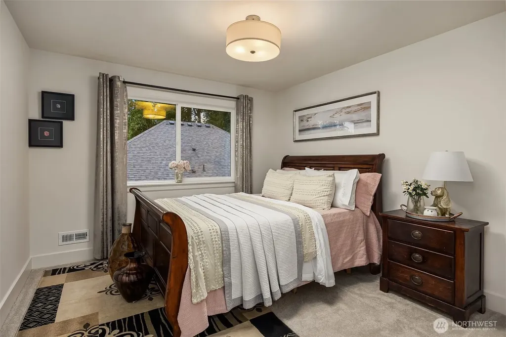 2206 210th Place SE Sammamish WA 98075