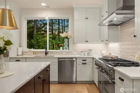 2206 210th Place SE Sammamish WA 98075