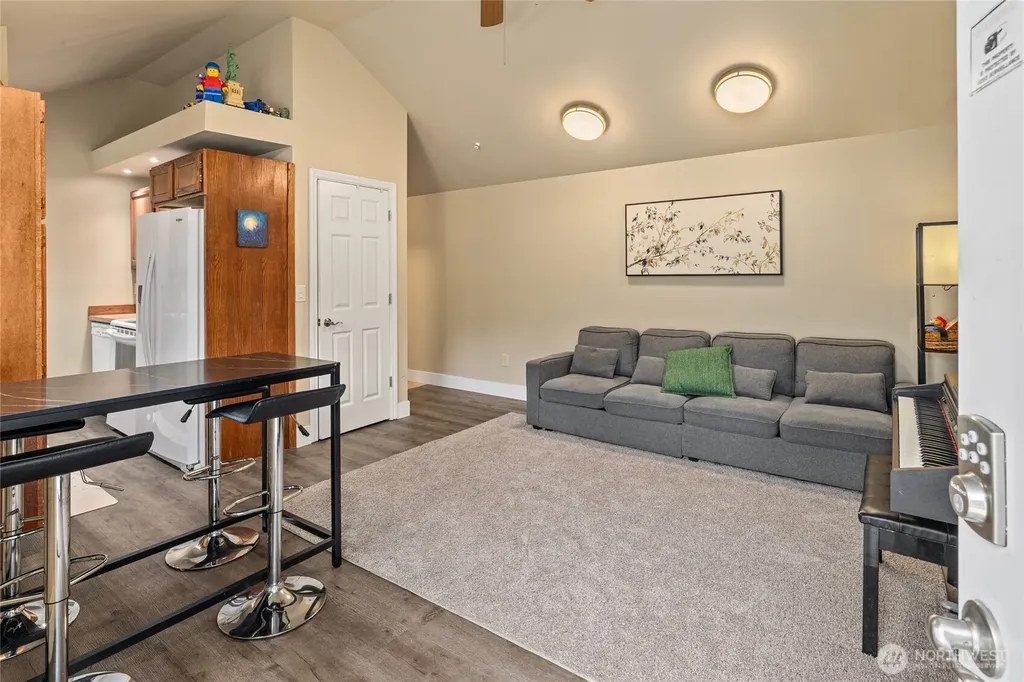 33625 SE 303rd Lane Ravensdale WA 98051