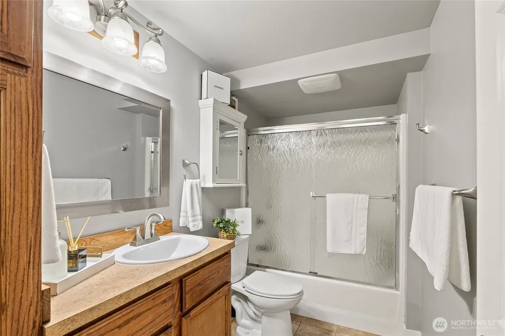 33625 SE 303rd Lane Ravensdale WA 98051