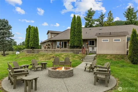 33625 SE 303rd Lane Ravensdale WA 98051