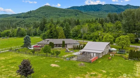 33625 SE 303rd Lane Ravensdale WA 98051