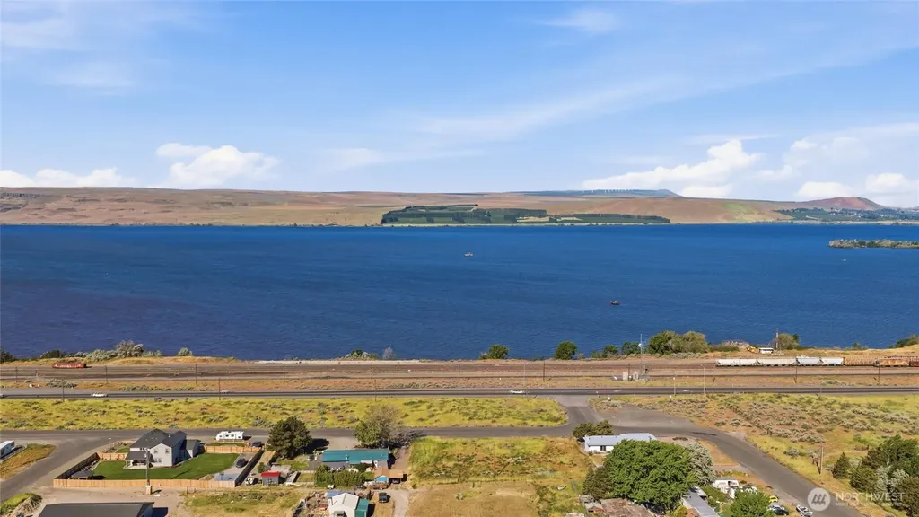 335 Ross Way Wallula WA 99363
