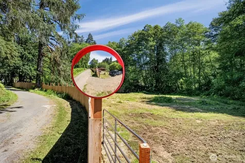 344 N Hull Creek Road Grays River WA 98621