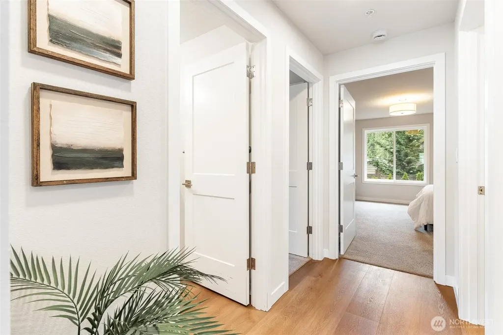 554 Paradise Lane Edmonds WA 98020