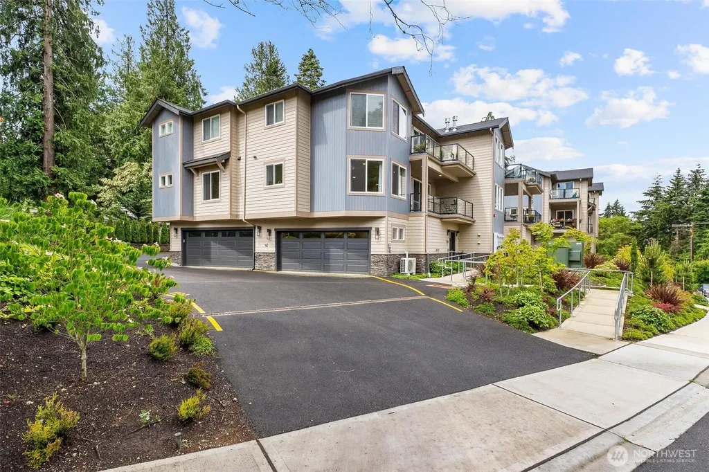 554 Paradise Lane Edmonds WA 98020