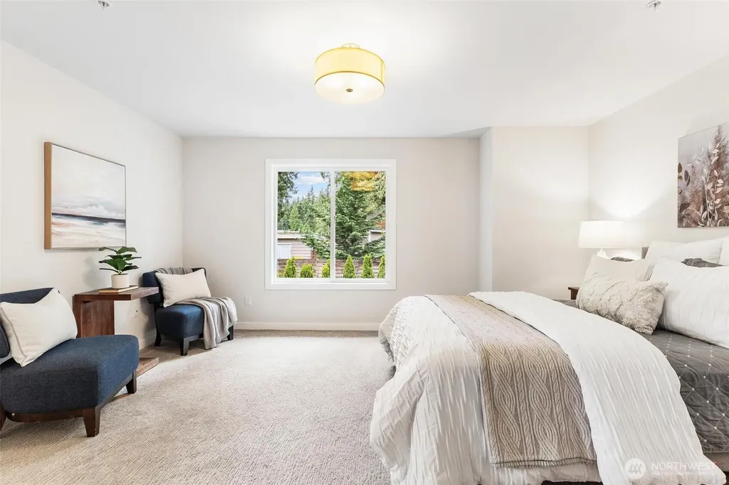 554 Paradise Lane Edmonds WA 98020