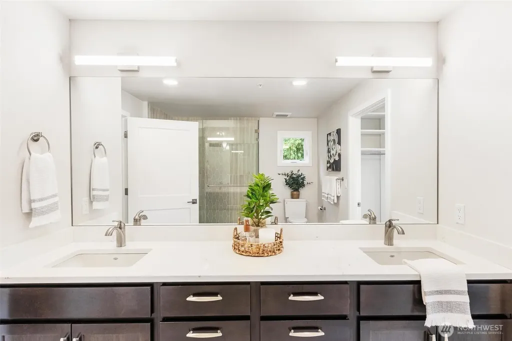 554 Paradise Lane Edmonds WA 98020