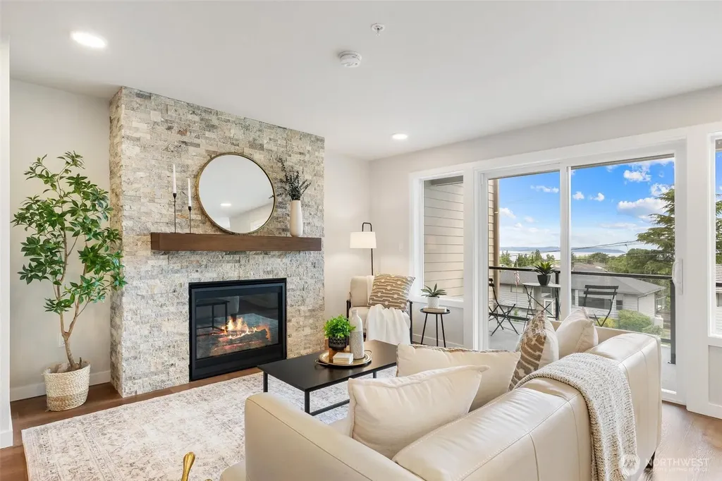 554 Paradise Lane Edmonds WA 98020