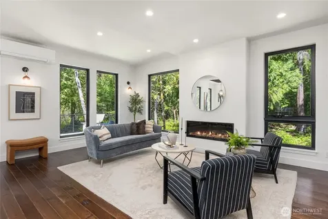 10399 NE Pine Way Bainbridge Island WA 98110