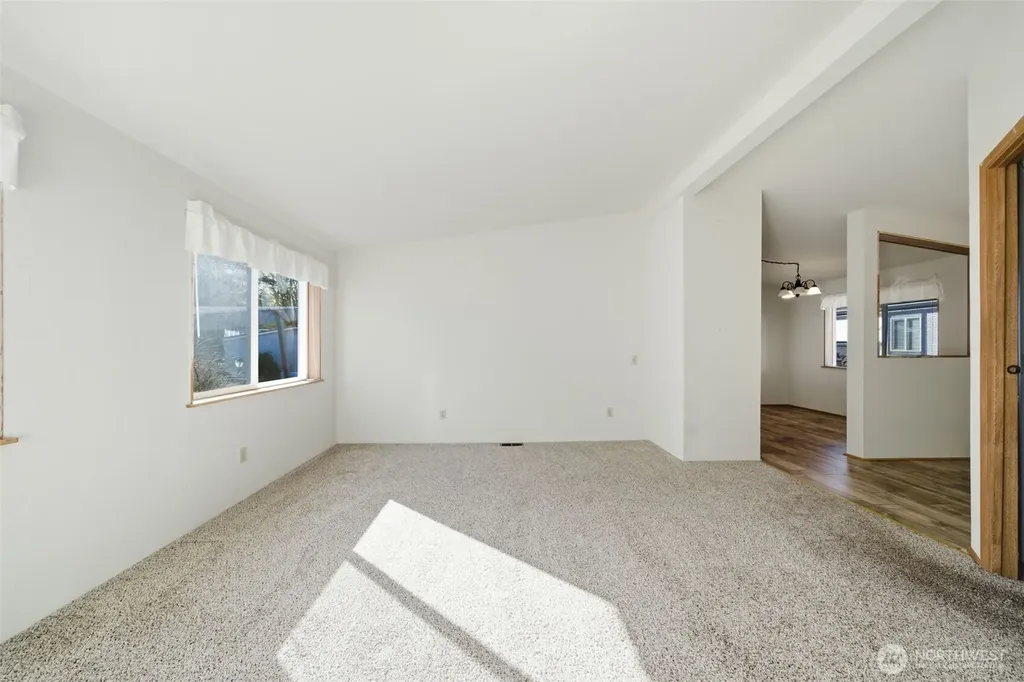 21201 NE 58th Street Vancouver WA 98682