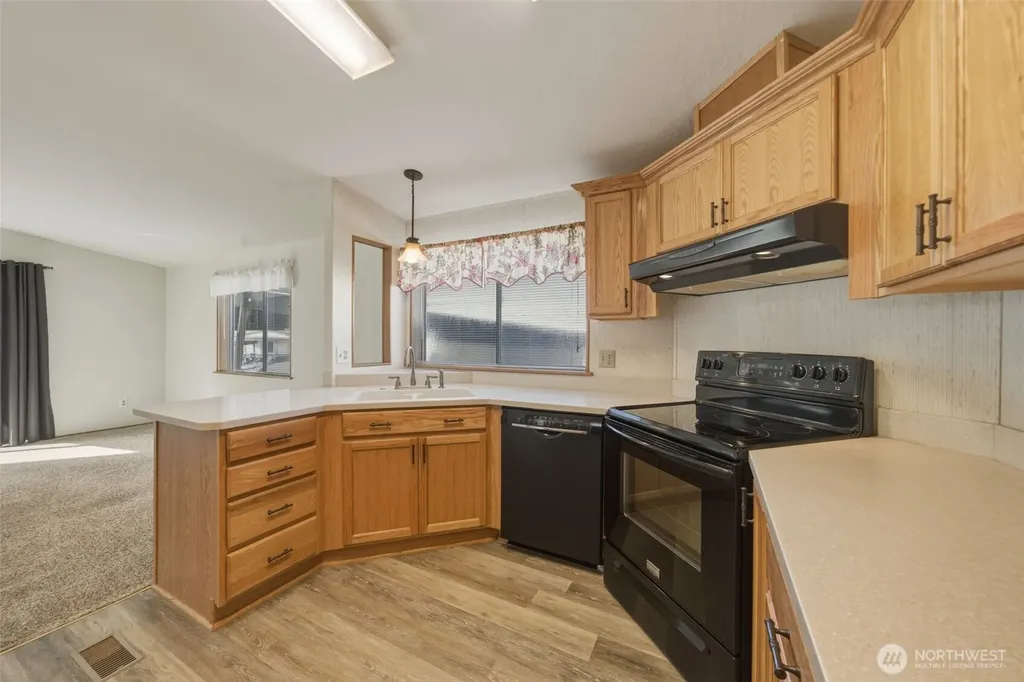 21201 NE 58th Street Vancouver WA 98682