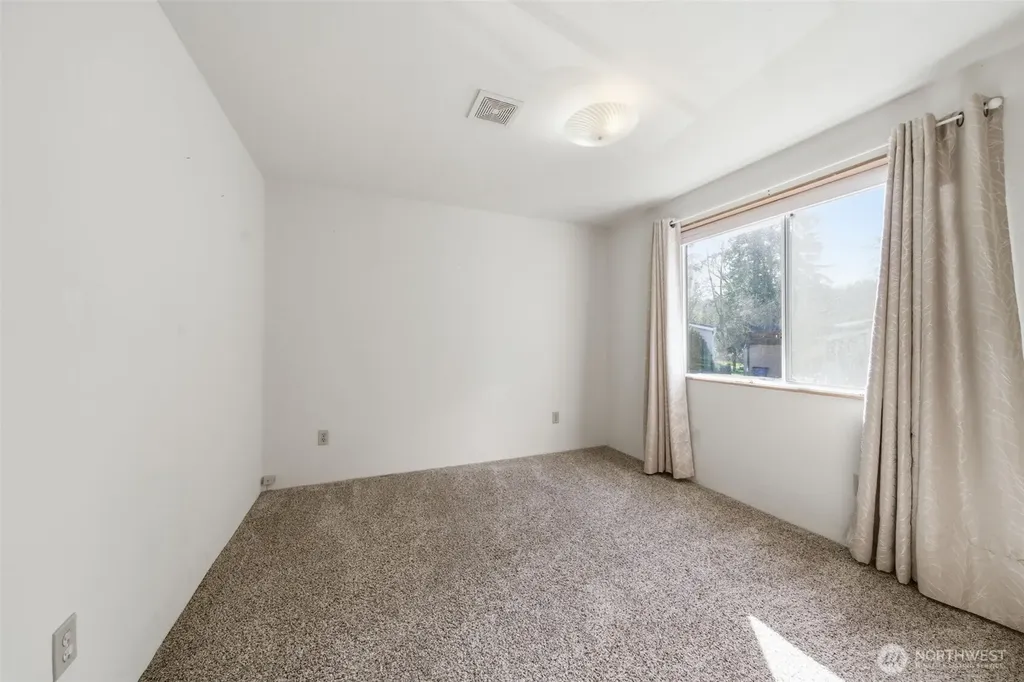 21201 NE 58th Street Vancouver WA 98682