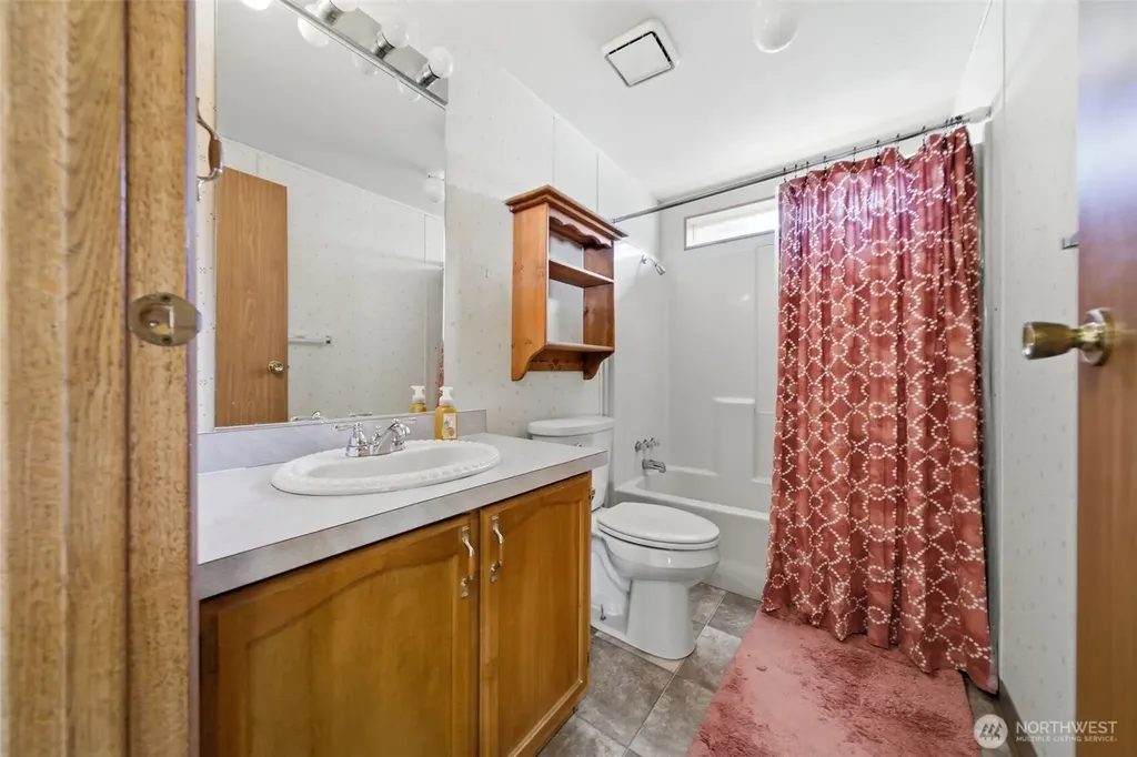 21201 NE 58th Street Vancouver WA 98682
