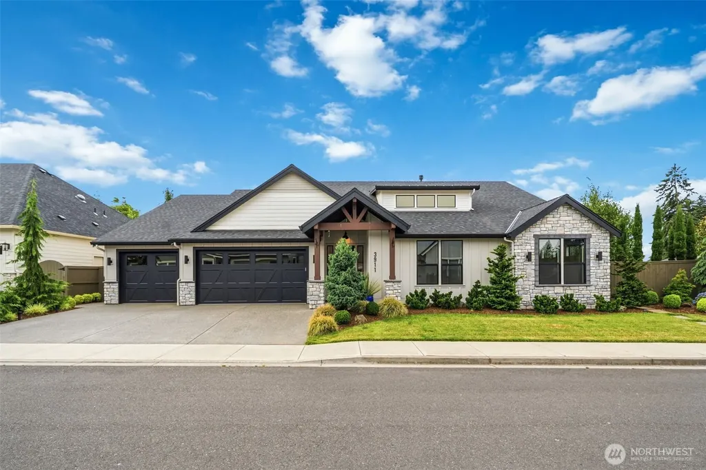 3911 NW 114th Way Vancouver WA 98685