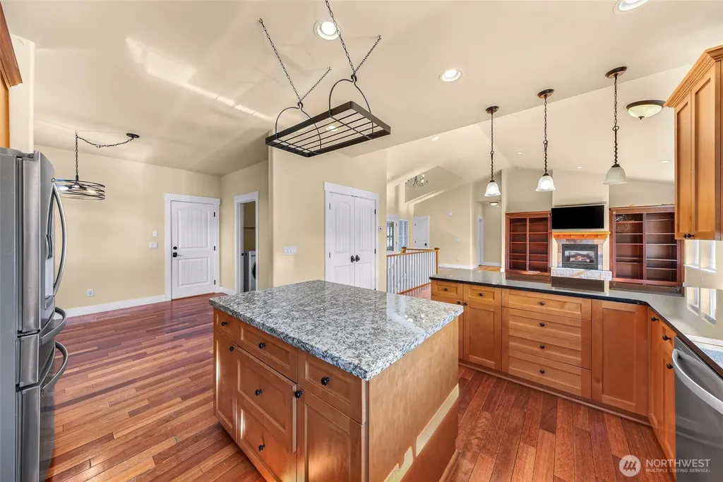 1235 Geneva Hills Road Bellingham WA 98229